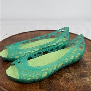 Crocs Shoes Wm 7 Adrina Flat Green Aqua Celery Open Toe Ballet Rubber Sandals